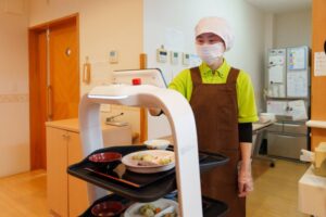 調理業務|充実研修を実施|昇給賞与あり|車通勤OK|夜勤なし